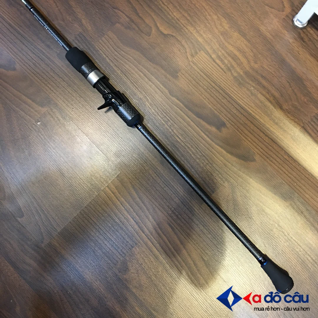 cần câu lure máy ngang Shimano Zodias đại diện cho kiểu cần tăng độ chính xác khi quăng