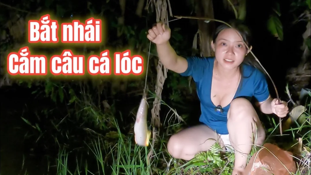 Ra đồng chụp nhái cắm câu cá lóc về nấu cháo
